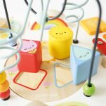 Drewniany stolik edukacyjny sensoryczna zabawka dla dzieci, stół Le Toy Van - 7